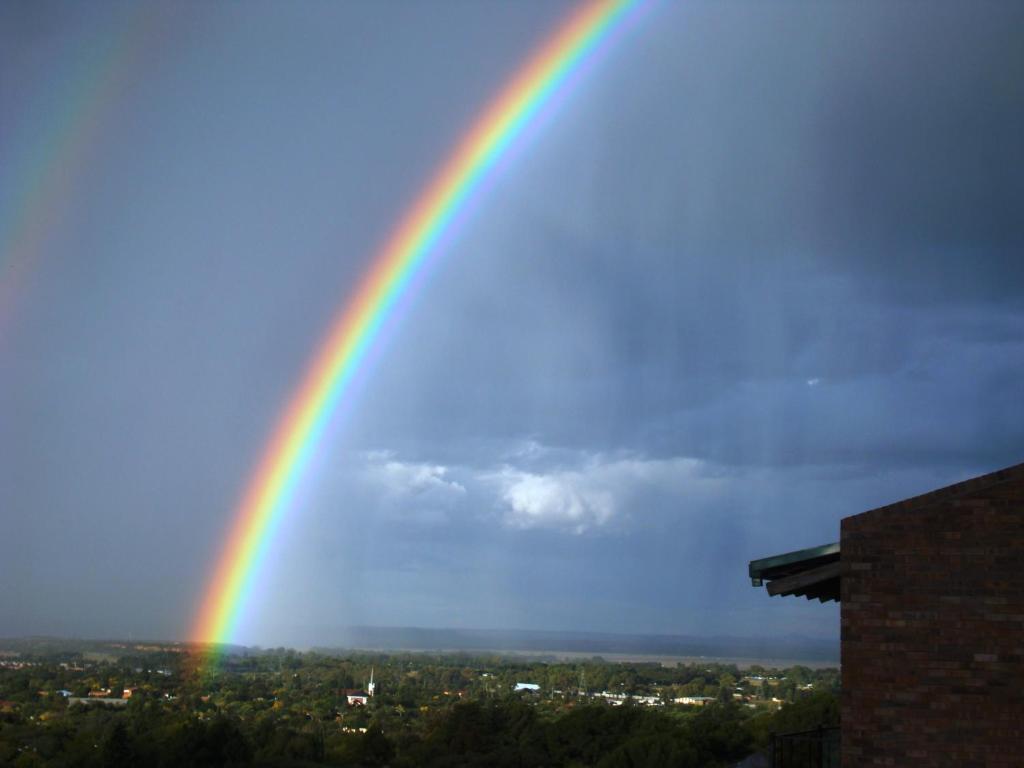 Franklin View Guesthouse Bloemfontein Dış mekan fotoğraf